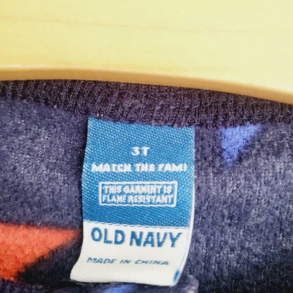 Bundle 3T Old Navy fleece dress and footed pajamas